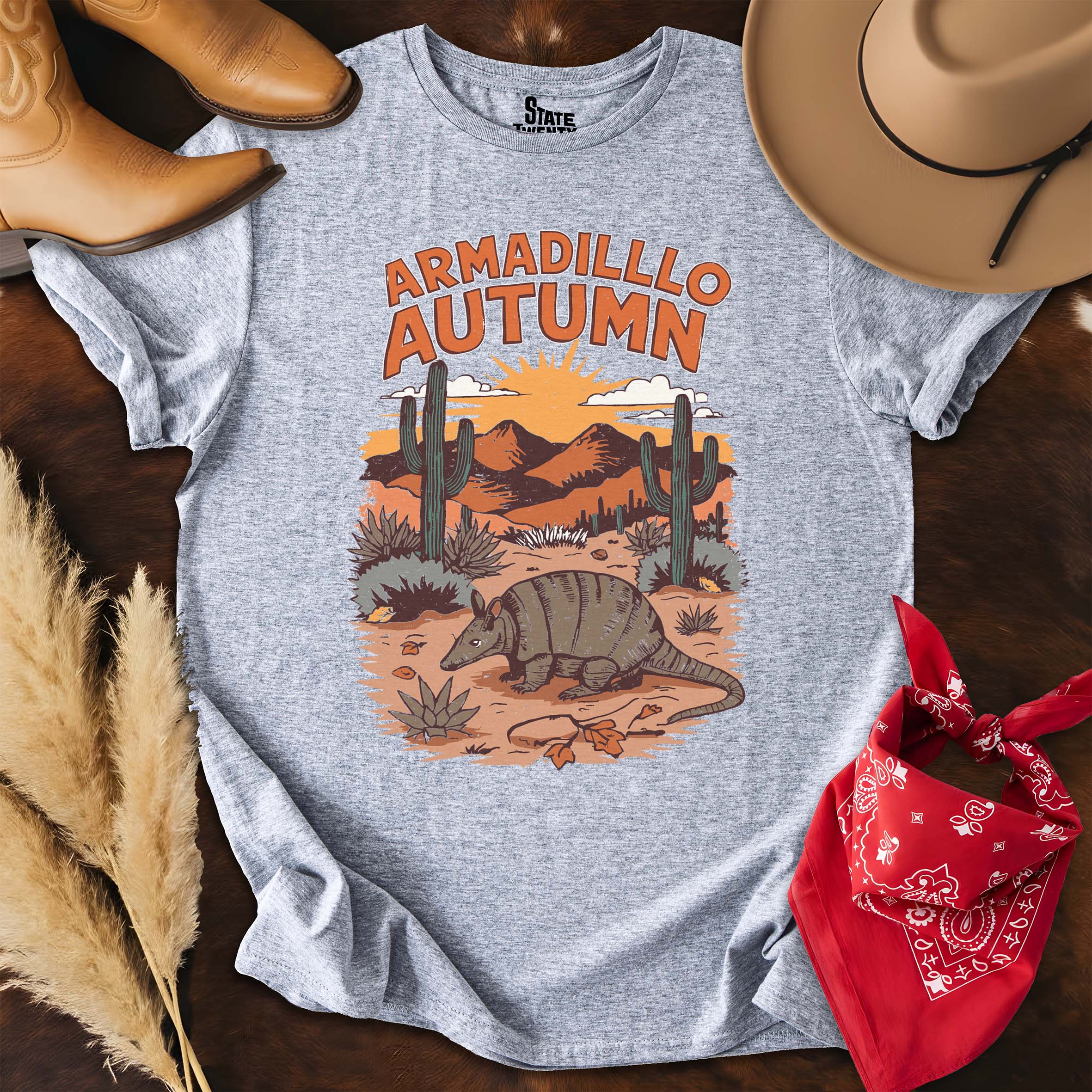 Armadillo Autumn  T-shirt