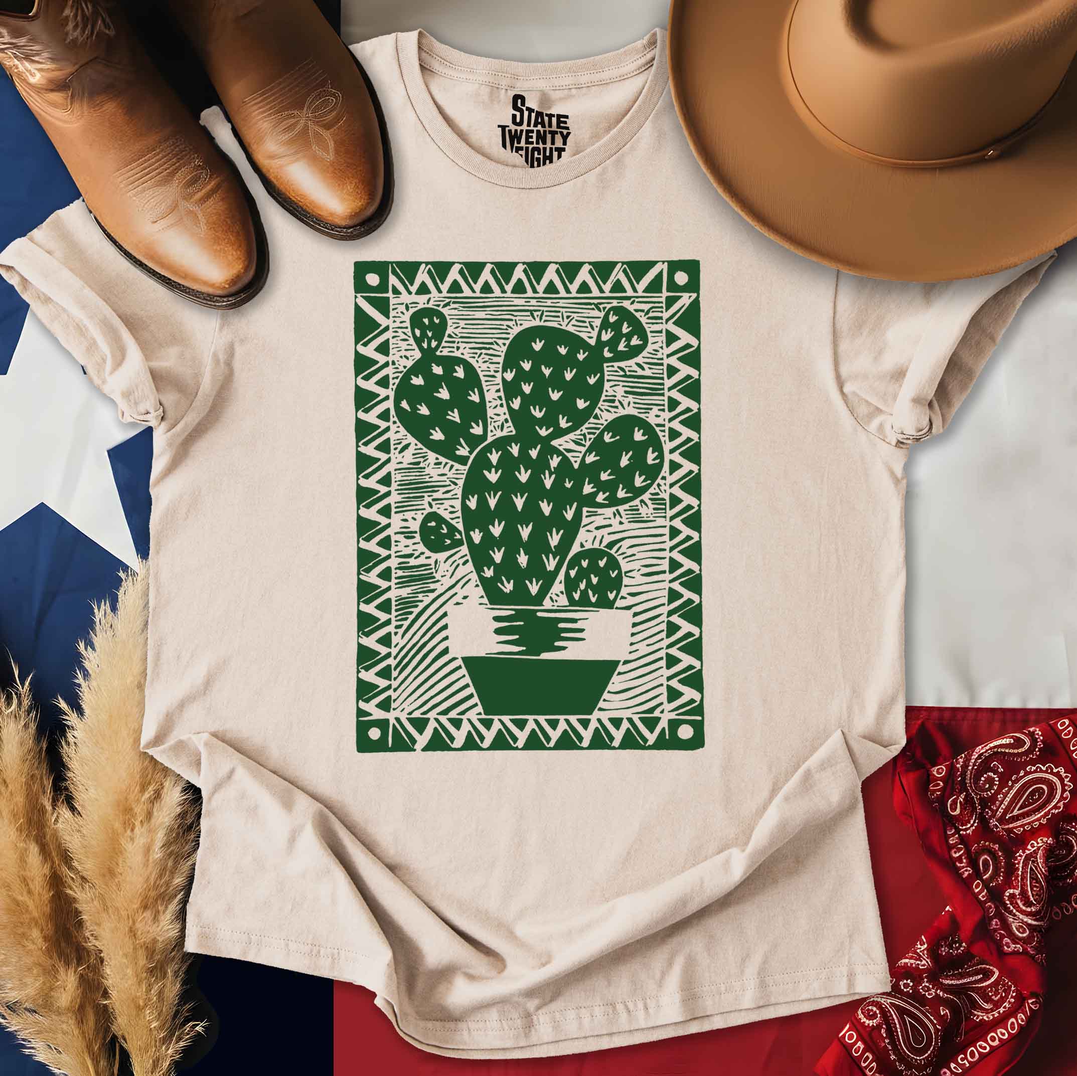 Cactus Love  T-shirt