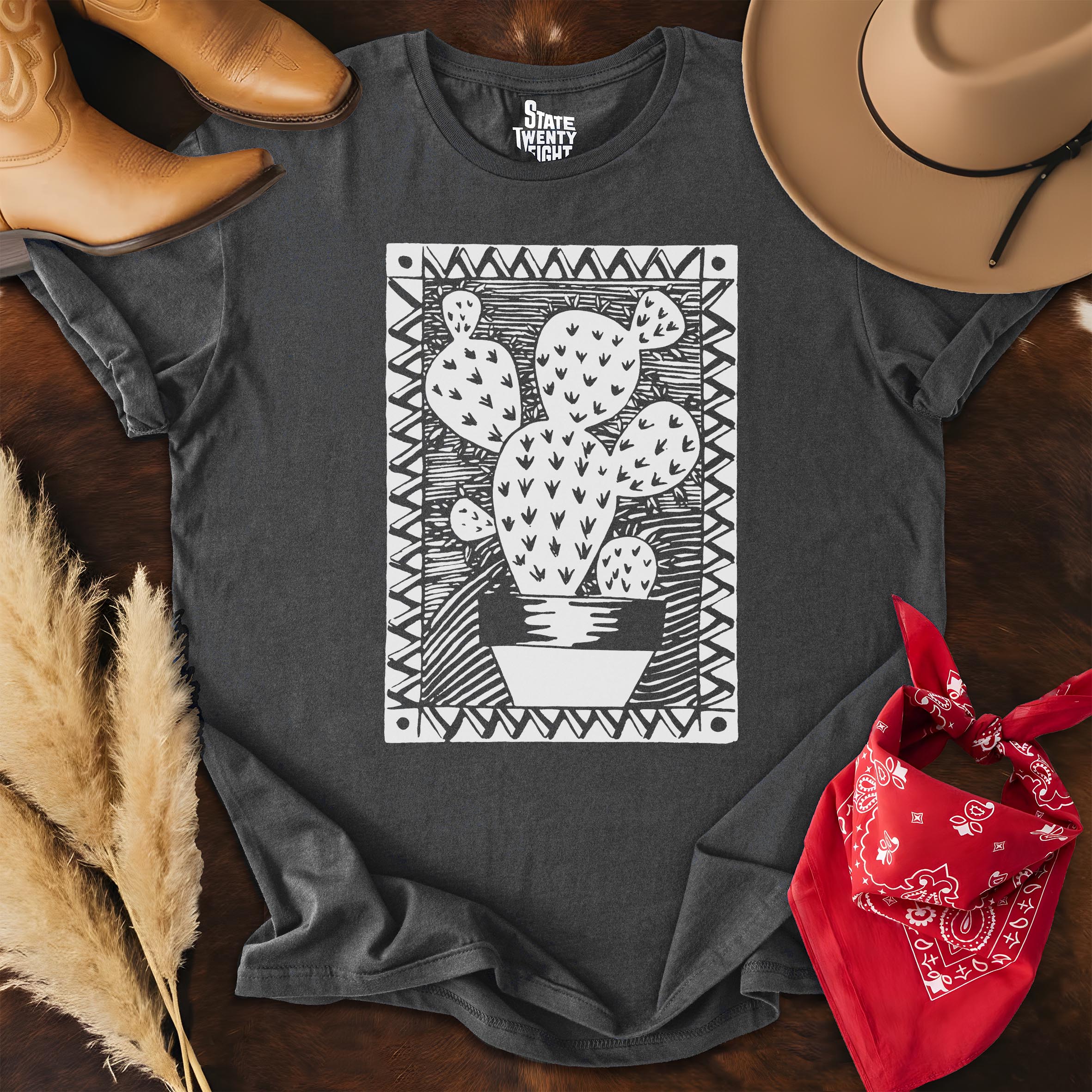 Cactus Love  T-shirt