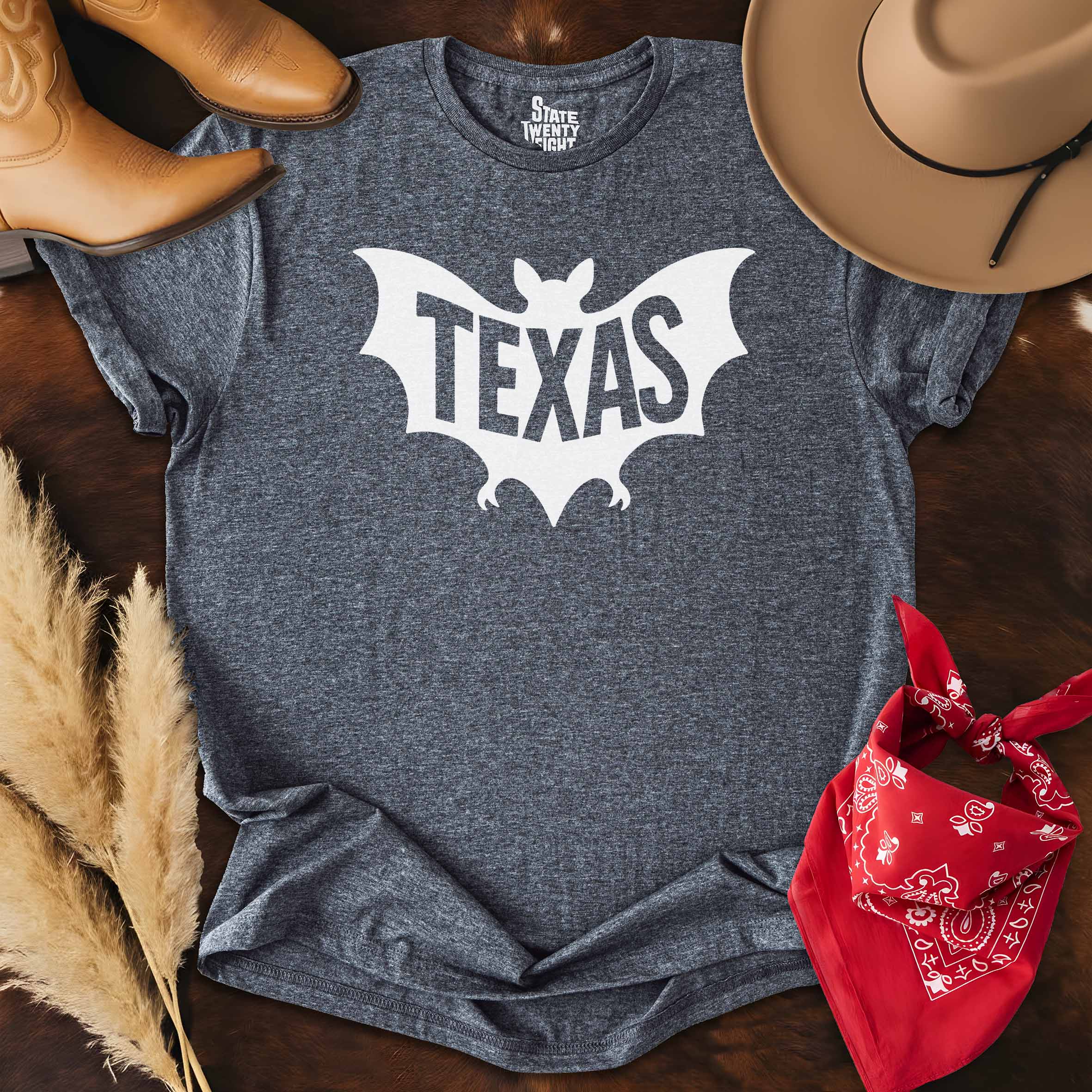 Texas Bat  T-shirt