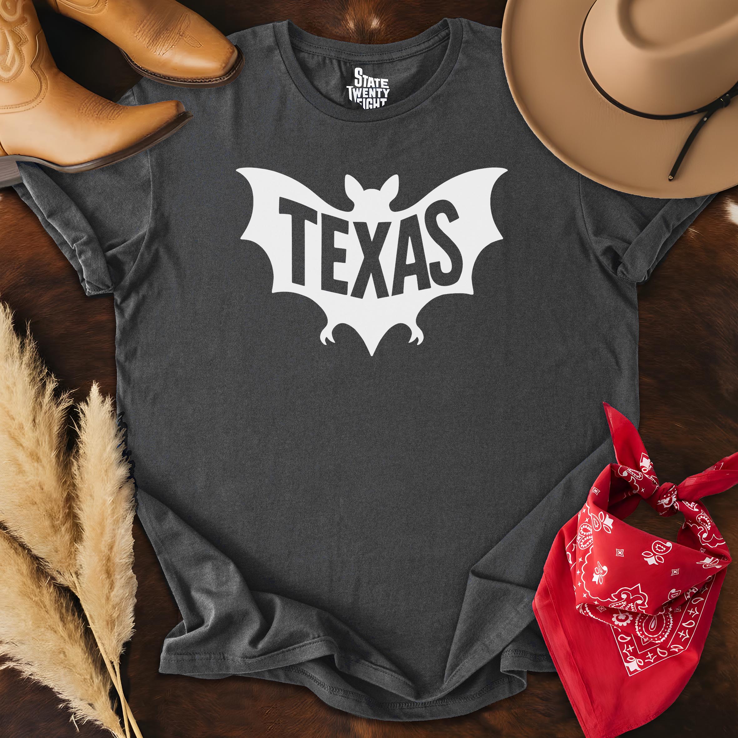 Texas Bat  T-shirt